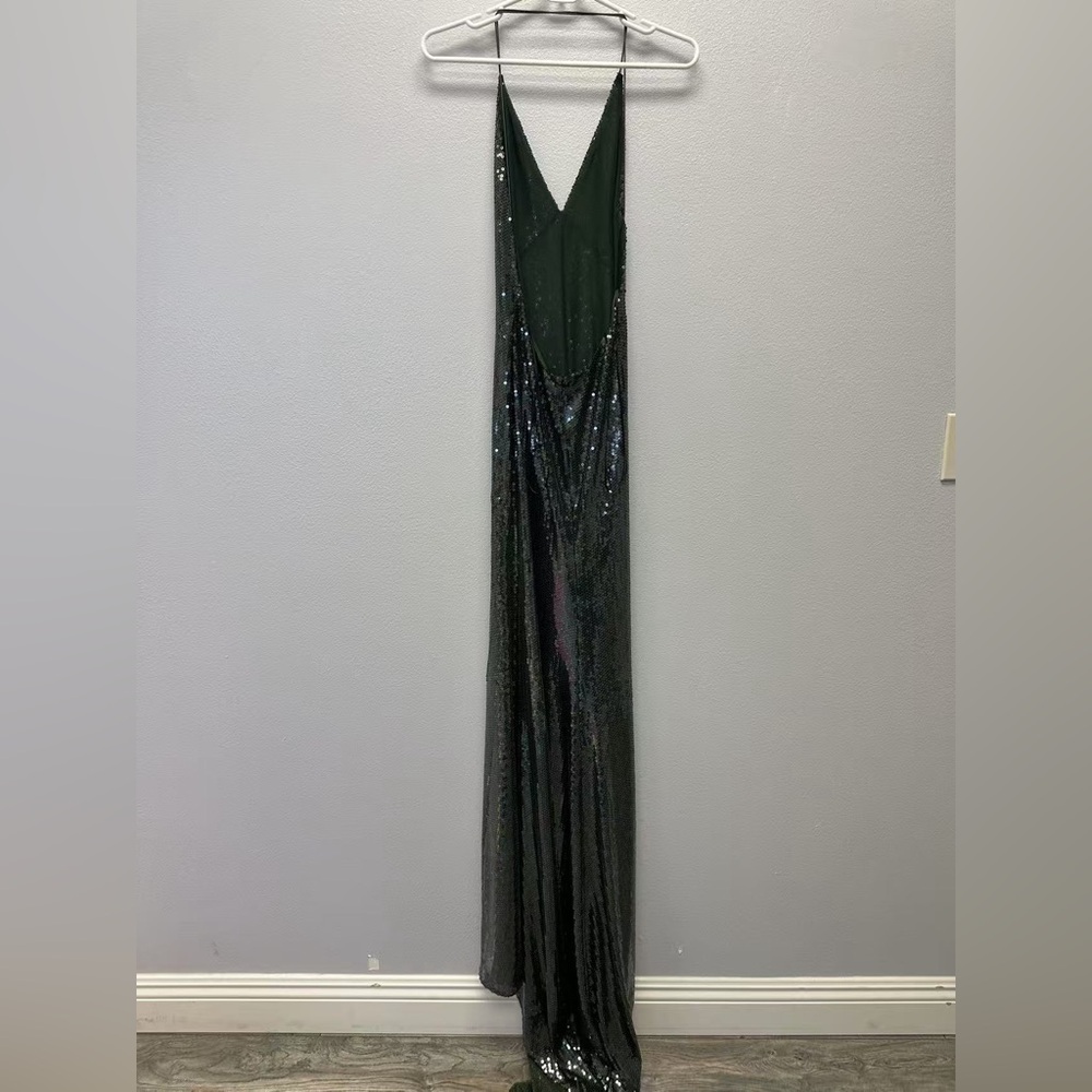 Alex Perry Backless Sequin Dress Olive - Picture 5 of 6